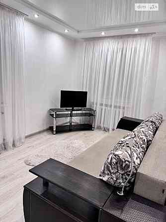 Оренда Квартира 2-кімнатна, 2/5 поверх на вул. Оріхуватська, 6 к1 Київ