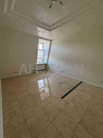 Оренда офісне приміщення на Володимирська вул., 38 приміщень - 7, поверх - 7/8 Kiev