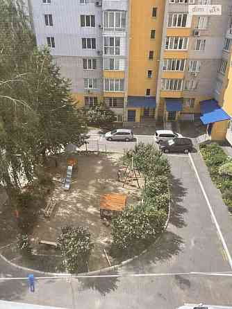 Продаж Квартира 3-кімнатна, 5/9 поверх на Ющенка, 8 Vinnytsya