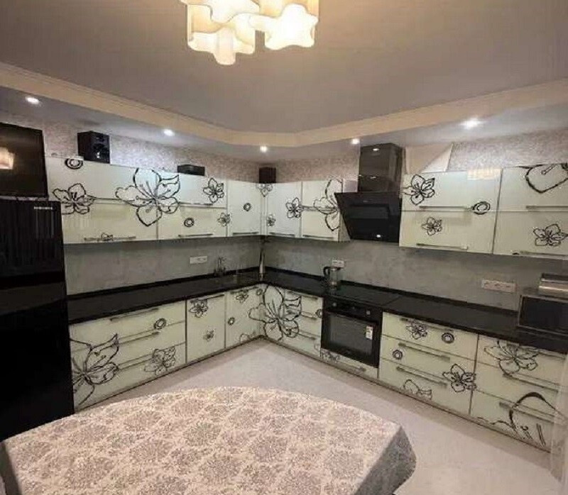 Продаж Квартира 3-кімнатна, 9/15 поверх на улица Эрнста, д.8 Киев - изображение 1