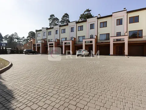 For sale 2-storey   190 sq.m 4 rooms at Пляжна вулиця  - photo 11