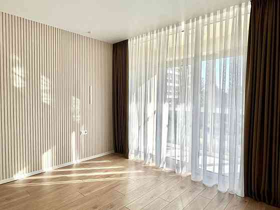 Продаж Квартира 3-кімнатна, 2/16 поверх на вул. Кульпарківська Львов