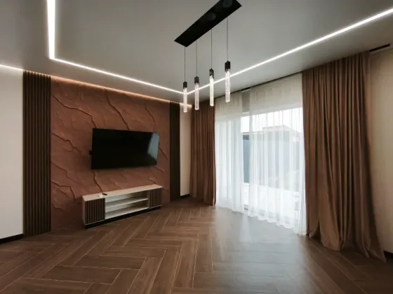 Продаж 2-поверховий Котедж з ділянкою 2.3 сот 130 кв.м 3 кімн. на Калиновського Ужгород