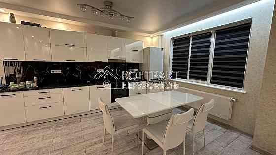 Оренда Квартира 3-кімнатна, 15/17 поверх на вул. Клочківська Харків