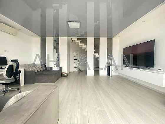 Продаж Будинок 4-кімнатний на Драгоманова вул., 31В Kiev