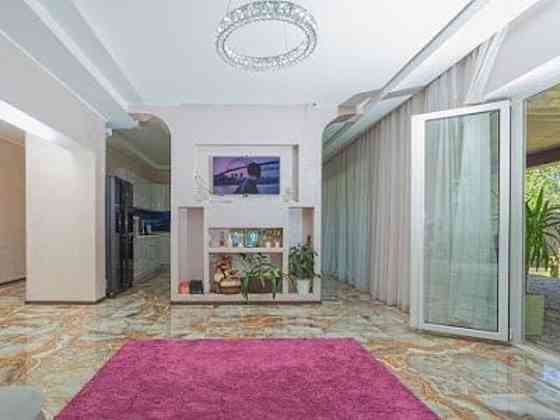 Продаж 2-поверховий Будинок з ділянкою 6 сот 200 кв.м  на Гостинная Бориспіль