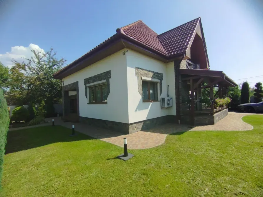 Оренда 2-поверховий Будинок з ділянкою 6 сот 268 кв.м 4 кімн. на Тернопільська Ужгород - фото 2