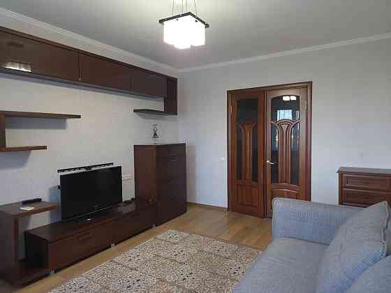 Оренда Квартира 2-кімнатна, 6/16 поверх на Героїв Космосу, 11 Київ