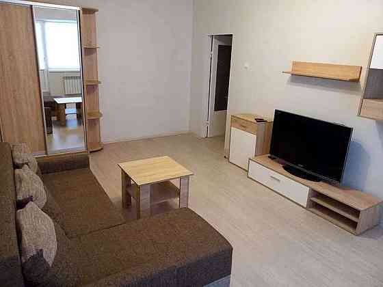 Оренда Квартира 2-кімнатна, 9/10 поверх на ул. Княжий Затон, 13 Kiev