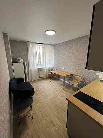 Оренда Квартира 2-кімнатна, 4/26 поверх на Столичне шосе, 1а Київ