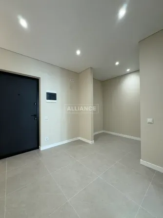 For sale 1-room Apartment 44.2 sq.m паркова алея Ivano-Frankivs'k