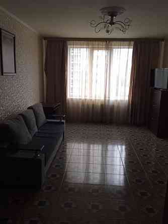 Оренда Квартира 2-кімнатна, 8/30 поверх на Дніпровська набережна, 1 Київ