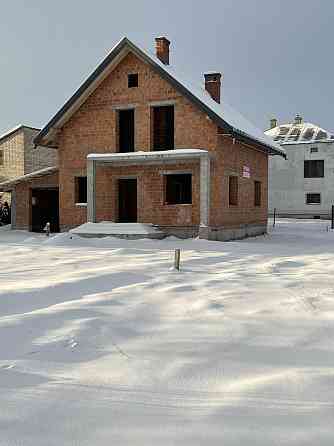 Продаж Будинок 4-кімнатний на вул. Симоненка 