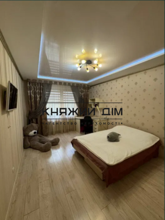 Продаж 3х кім. квартири м. Позняки КОД 21146304 Kiev