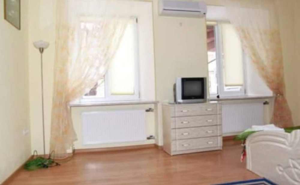 Продаж Квартира 3-кімнатна на ул. Преображенская, 21 Одесса - изображение 1