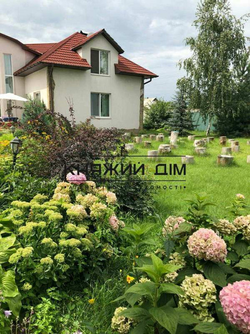 Без комиссии! Продажа отличного 2-х этажного дома с баней Плюты. № 2211545  - фото 1