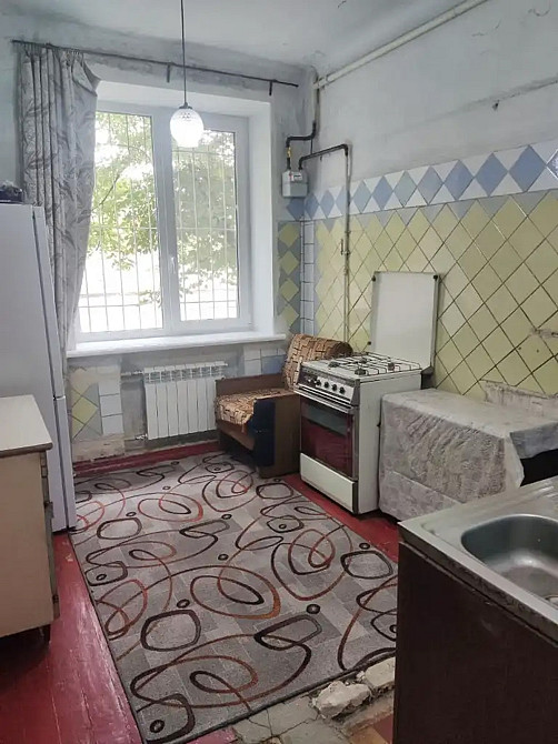 Продаж Квартира 3-кімнатна, 1/5 поверх на Универсальная ул., 9 Дніпро - фото 2