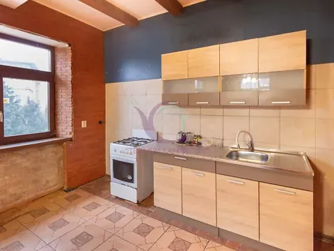 Продаж 3-поверховий   290 кв.м 5 кімн. на вул. Перекопська 10А Чернівці - фото 13