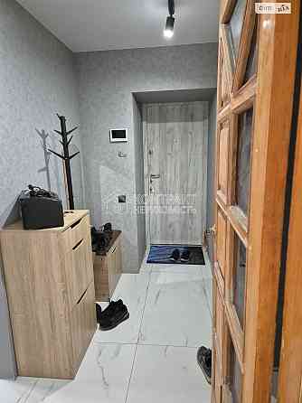 Продаж Квартира 3-кімнатна, 6/9 поверх на вул. Жуковского Харьков