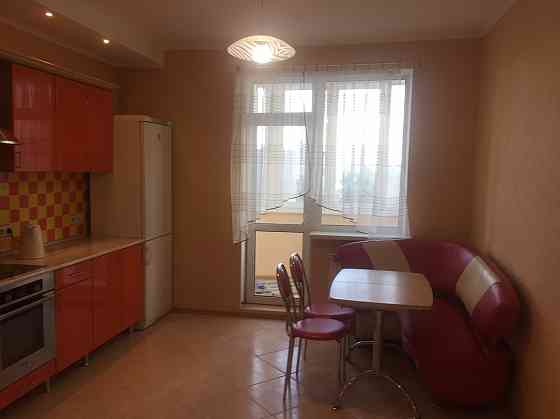 Оренда Квартира 2-кімнатна, 10/16 поверх на ул. Степана Руданского, 4-6 Київ