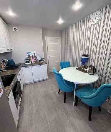 Оренда Квартира 2-кімнатна, 1/5 поверх на Ружинська Київ