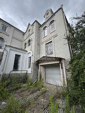 Продаж Будинок 7-кімнатний на вул. Підгородня Харків