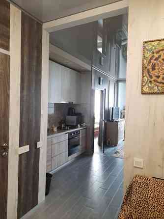 Оренда Квартира 2-кімнатна, 8/25 поверх на ул. Заречная, 1 Киев