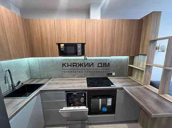 Оренда Квартира 1-кімнатна, 17/28 поверх на вул. Днепровская Набережная Kiev