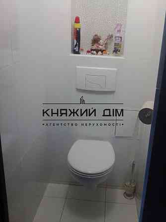 Оренда Квартира 1-кімнатна, 3/9 поверх на Урловская ул. Київ