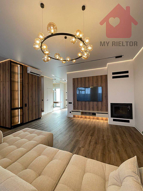 Продаж унікального котеджу! Uzhhorod - photo 1