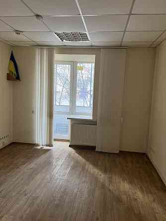 Оренда офісне приміщення на Лялі Ратушної поверх - 1/9 Винница