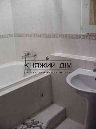 Оренда 2 к квартири, вул. Ревуцького, 42, метро Харківська 3 хв пішки Київ