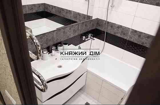 Пропонується на продаж 3 кімнатна квартира в Деснянському р-н, Троєщина КОД: 21146217 Киев