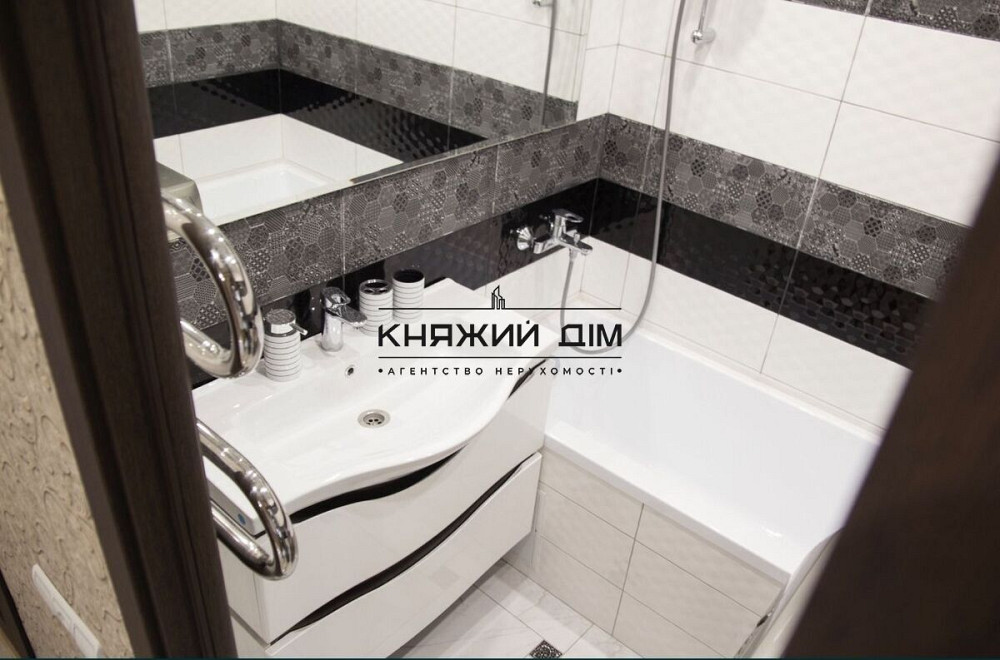 Пропонується на продаж 3 кімнатна квартира в Деснянському р-н, Троєщина КОД: 21146217 Київ - фото 2