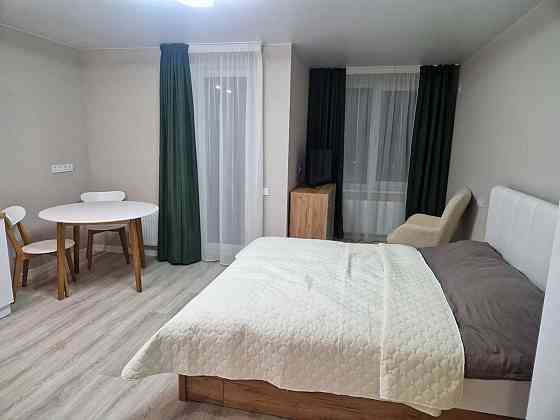 Оренда Квартира 1-кімнатна, 27/27 поверх на ЖК Оранж сити, Киев