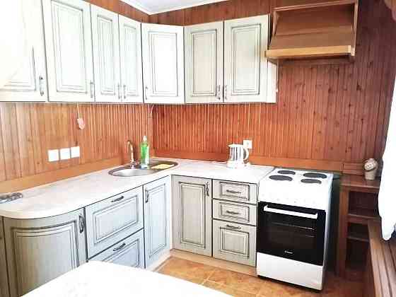 Оренда Квартира 3-кімнатна, 7/14 поверх на вул. Дениса Антипова, 10 Киев