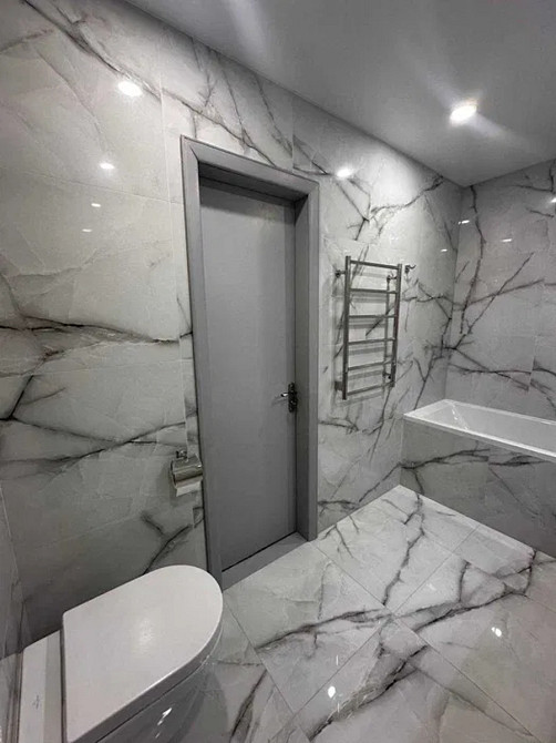 Продаж Квартира 2-кімнатна, 1/13 поверх Київ - фото 1