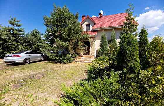 Продаж Будинок 5-кімнатний 