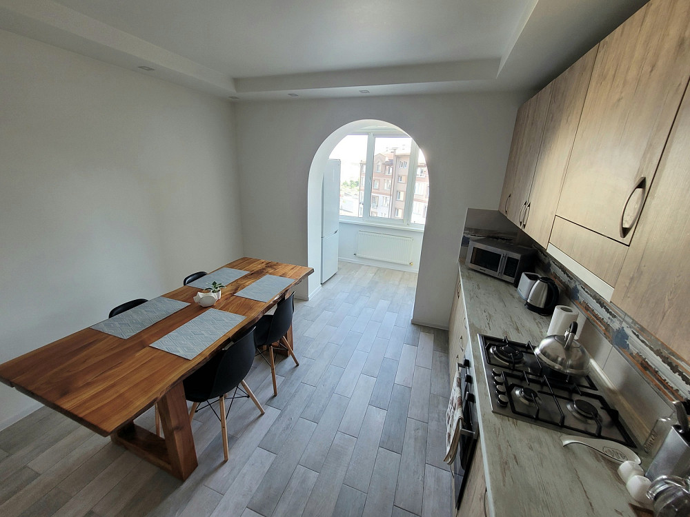 Продаж Квартира 2-кімнатна, 10/10 поверх на вул. Івасюка В. Івано-Франківськ - фото 7