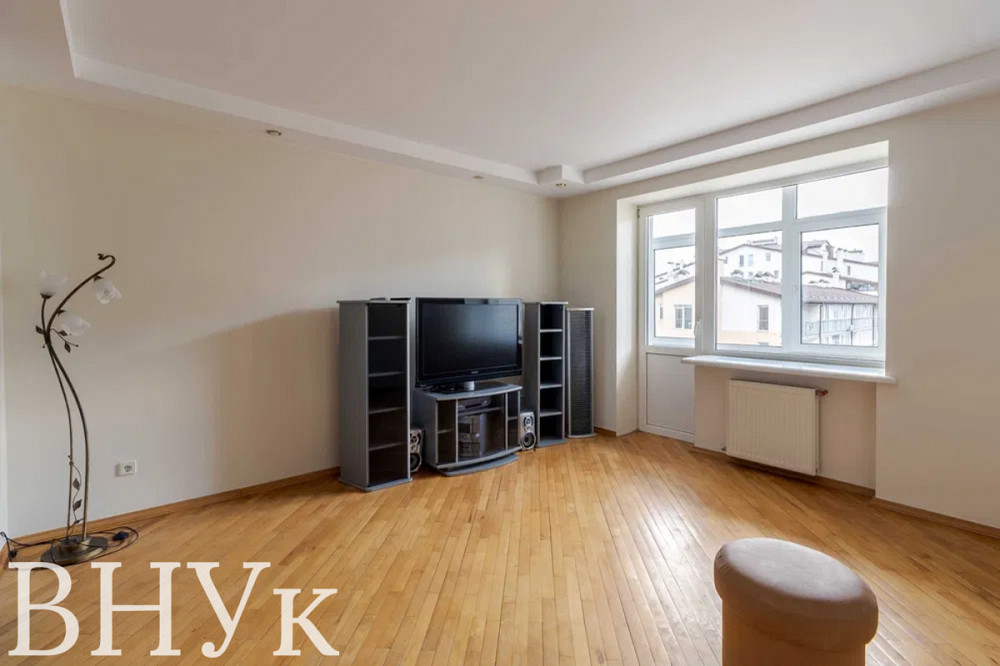 Продаж Квартира 1-кімнатна, 4/5 поверх на вул. Роксоляни Львів - фото 2