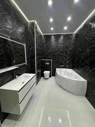 Продаж Квартира 3-кімнатна, 1/2 поверх на вул. Саєнко Zhytomyr