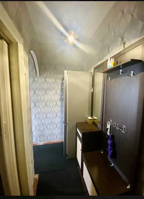 Продаж Квартира 1-кімнатна, 5/5 поверх на вул. Новодарницька, 23 Киев - изображение 1