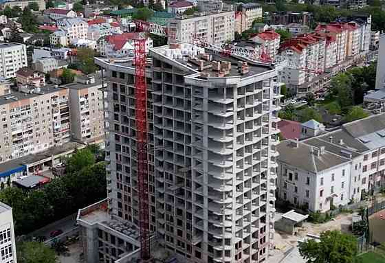 Продаж 1к квартири 40 кв. м на вул. Юліана Опільського Тернопіль