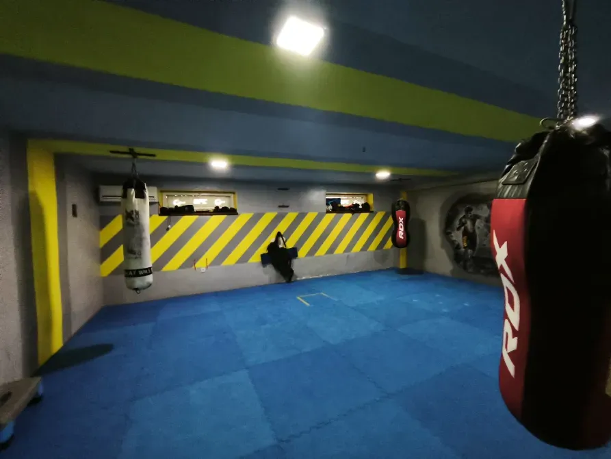 Продажа Цокольное или подвальное помещение площадь 145 кв.м 1-й этаж на Лінтура 10 Ужгород - изображение 1