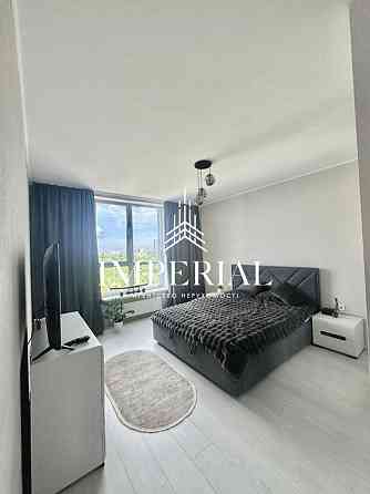 Продаж Квартира 2-кімнатна, 8/22 поверх на вул. Івана Виговського Киев