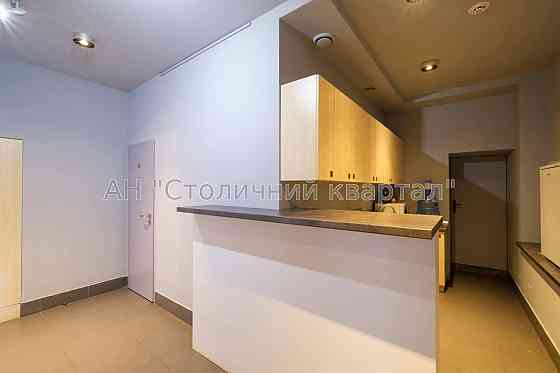 Продаж офісне приміщення на Михайлівська вул., 22Б Київ