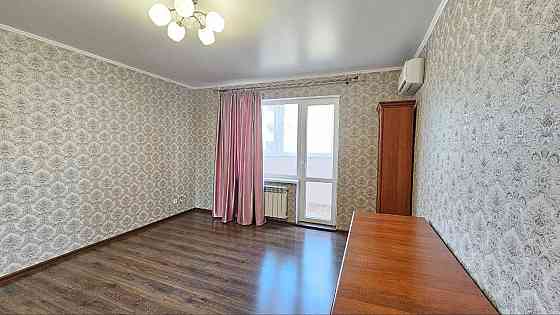 Просторная 3-комнатная квартира с ремонтом на Крымском бульваре Одесса