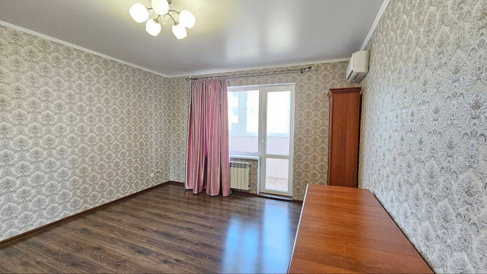Просторная 3-комнатная квартира с ремонтом на Крымском бульваре Одесса - изображение 2