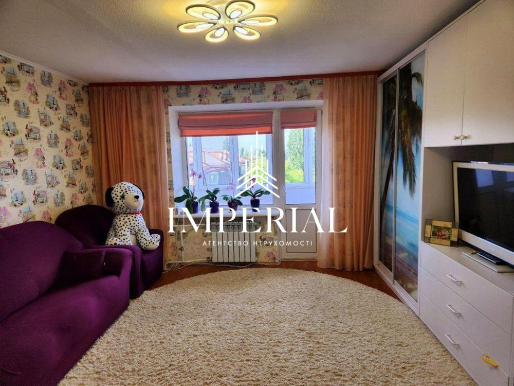 Продаж Квартира 4-кімнатна, 6/9 поверх на вул. Салютна Київ - фото 2