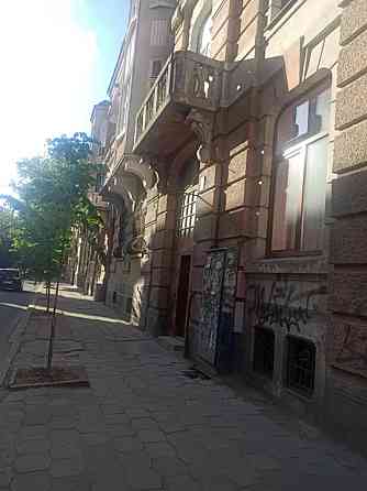 Продаж Квартира 1-кімнатна, 1/4 поверх на вул. Гординського С. Ивано-Франковск